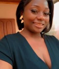 Dating Woman Cameroon to Yaoundé  : Sidonie, 45 years